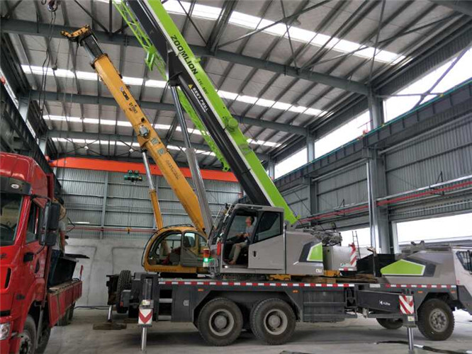 银海区高空车出租需要注意哪些安全事项？