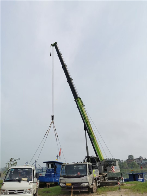 银海区桥梁建设吊装案例